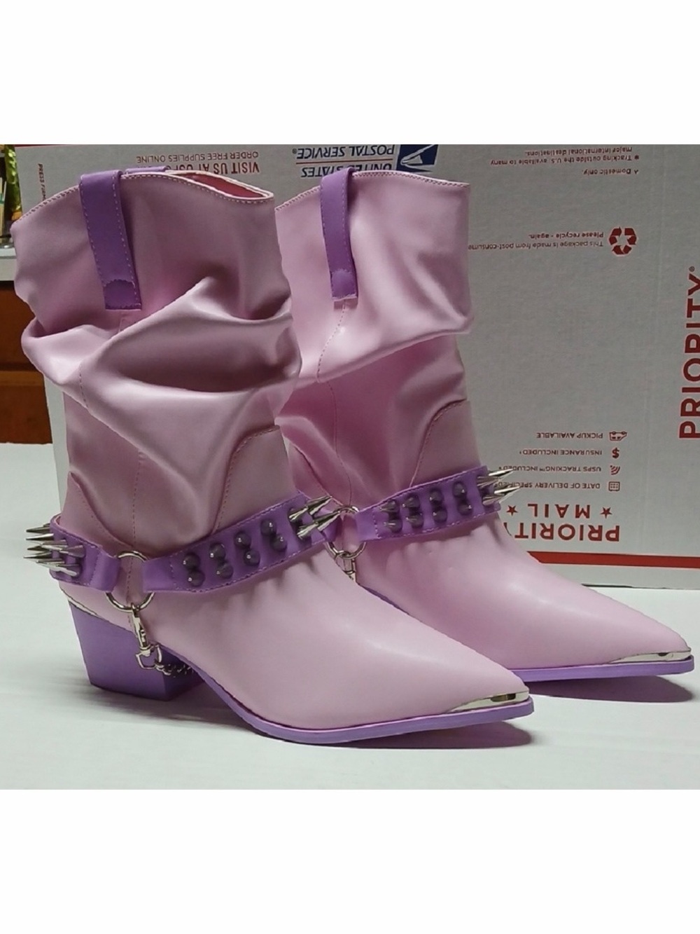 YRU Death Proof Spike Buckle
Slouchy Cowboy Boots Pink Purple